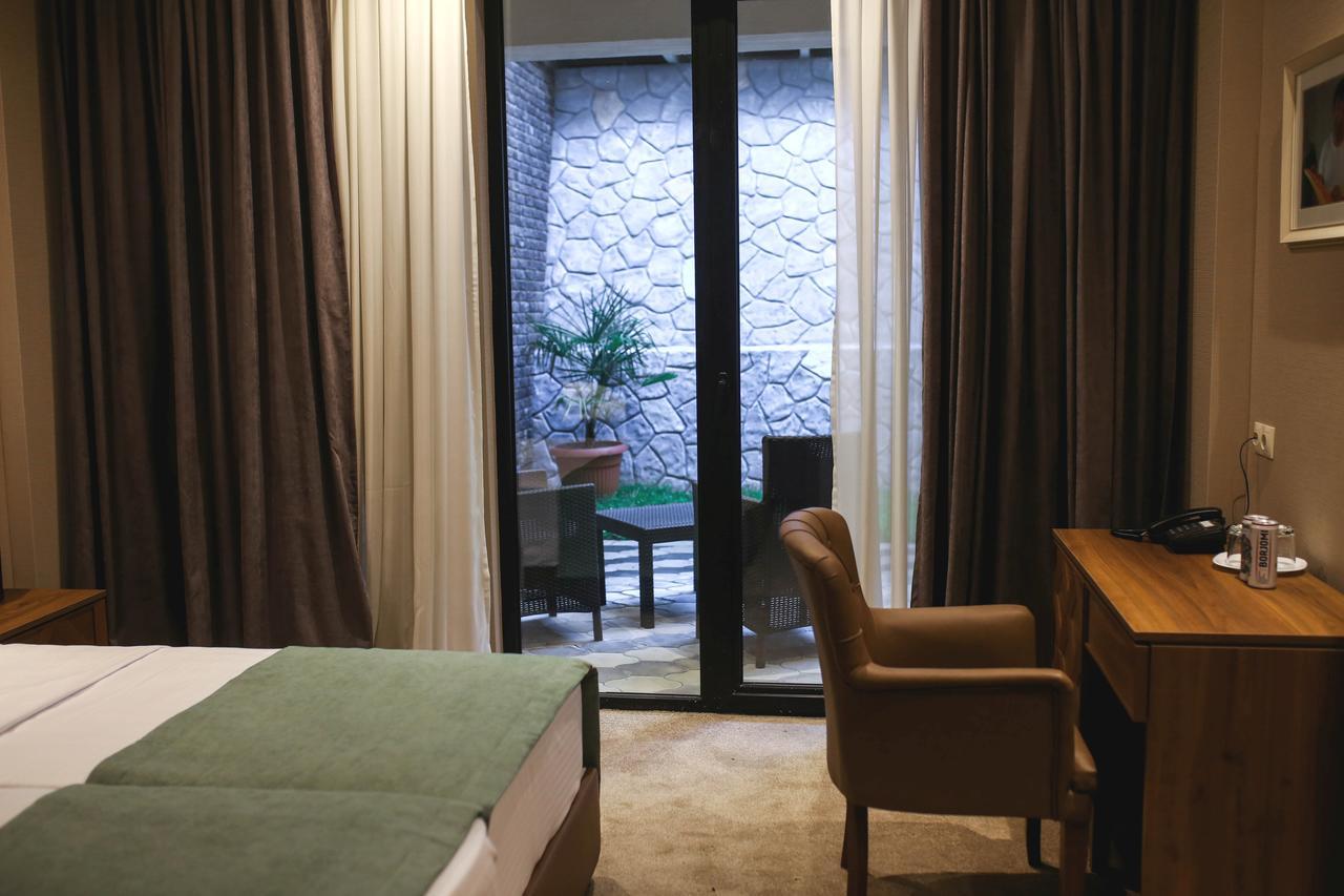 Boutique Hotel Mimino Tbilisi Buitenkant foto